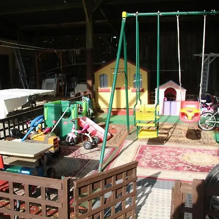 Les Freuberts 24 בית נופש