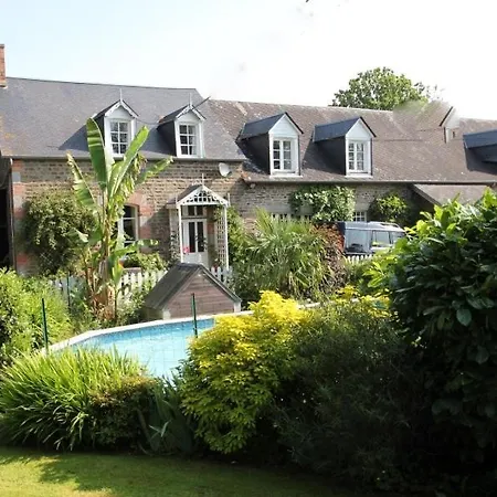 Les Freuberts 24 בית נופש