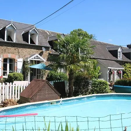 Les Freuberts 24 בית נופש *